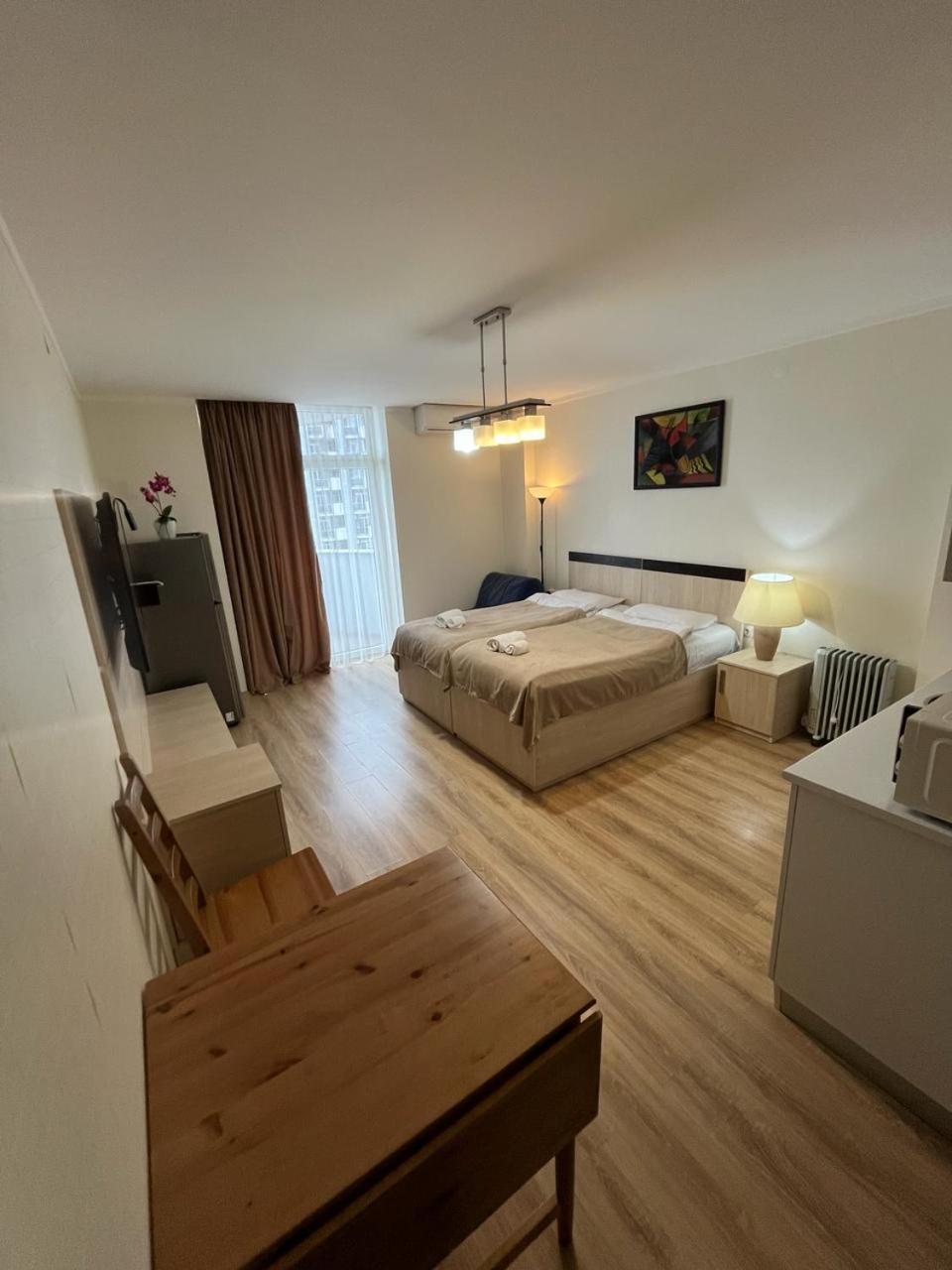 Holiday Premium Apartments Batumi Esterno foto
