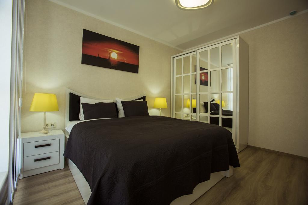 Holiday Premium Apartments Batumi Esterno foto